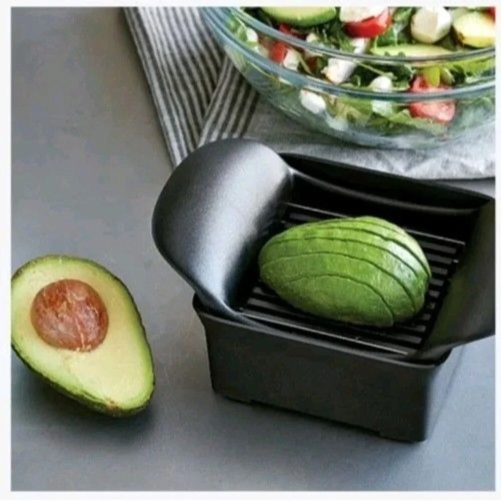 Pampered Chef brand new